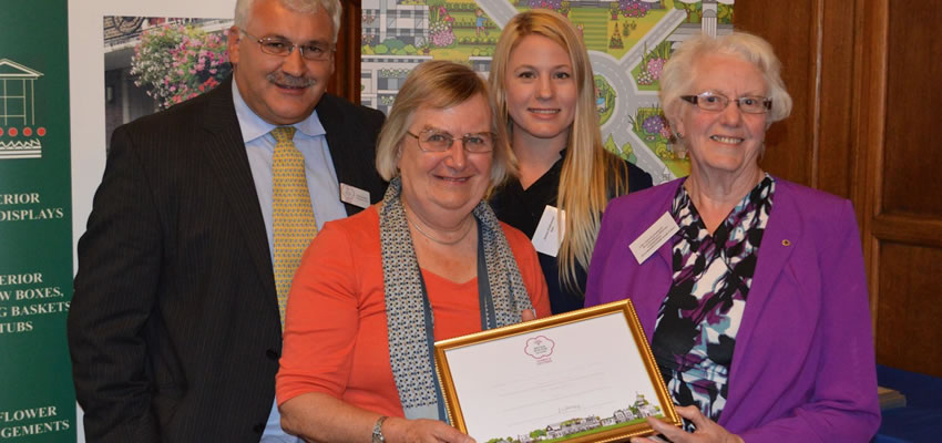 Gold for Bracknell in Bloom and South Hill Park